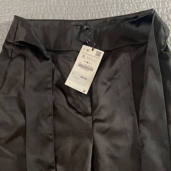 New black silk high rise pants - Picture 3 of 3